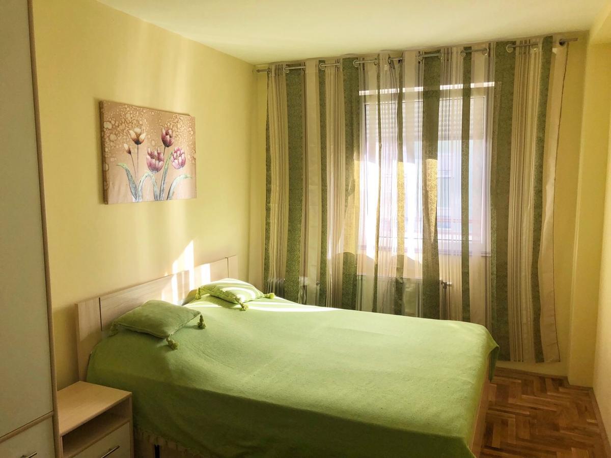 דירות נובי סאד Apartman Ivana מראה חיצוני תמונה